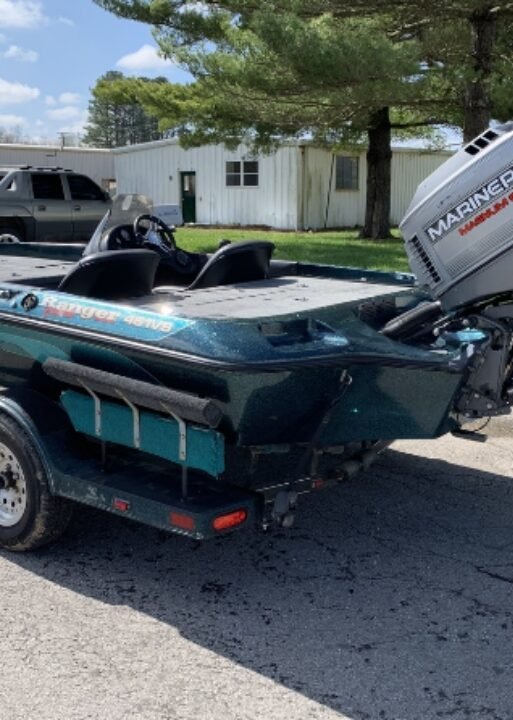 Used 1995 Ranger Comanche 461VS 19' Bass Boat